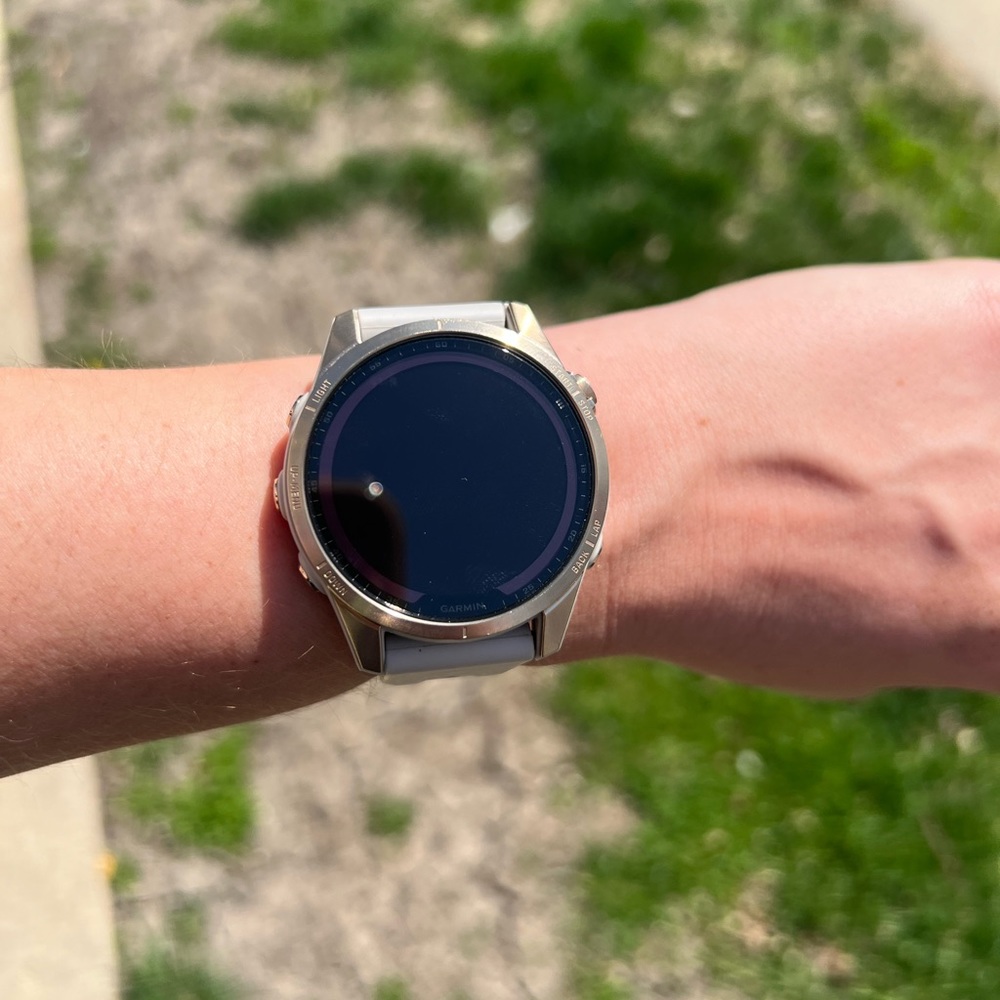 fēnix® 7S – Sapphire Solar Edition - Cream Gold Titanium with Light Sand Band